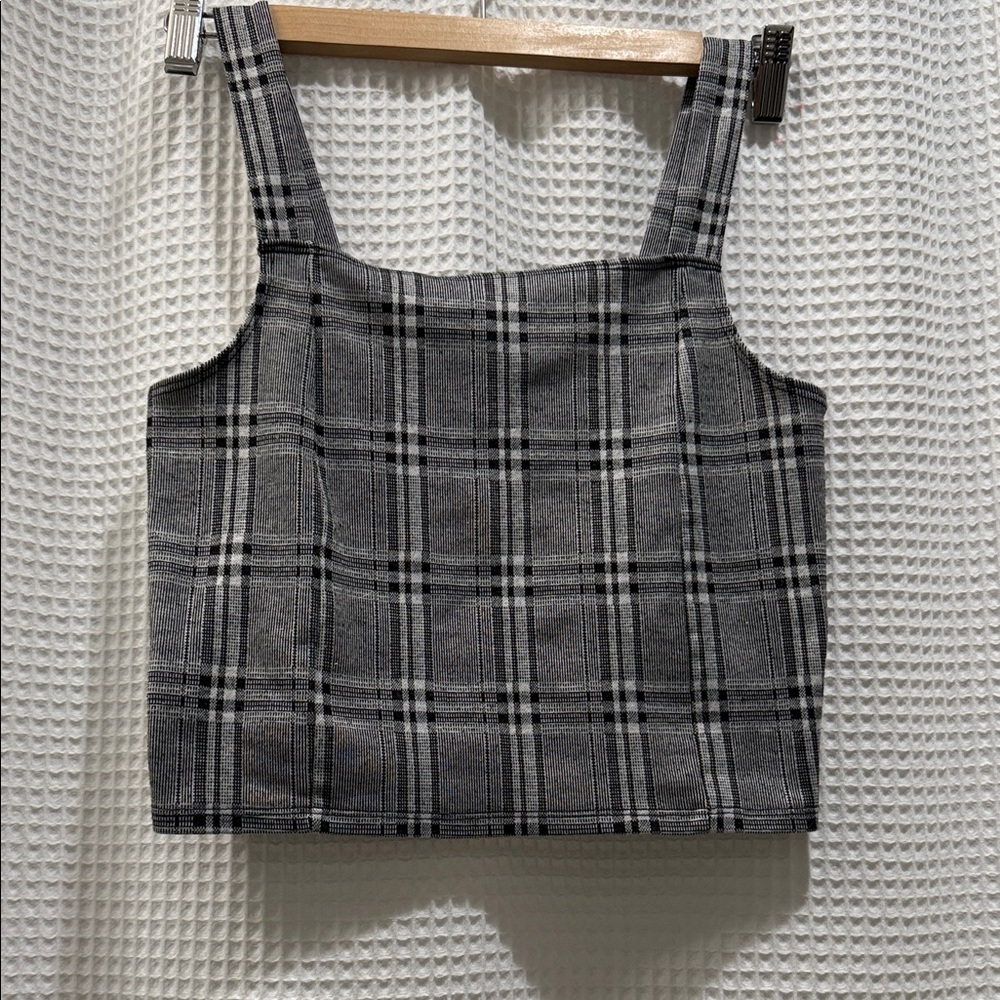 American Eagle Outfitters Black and Gray Plaid Belly Shirt